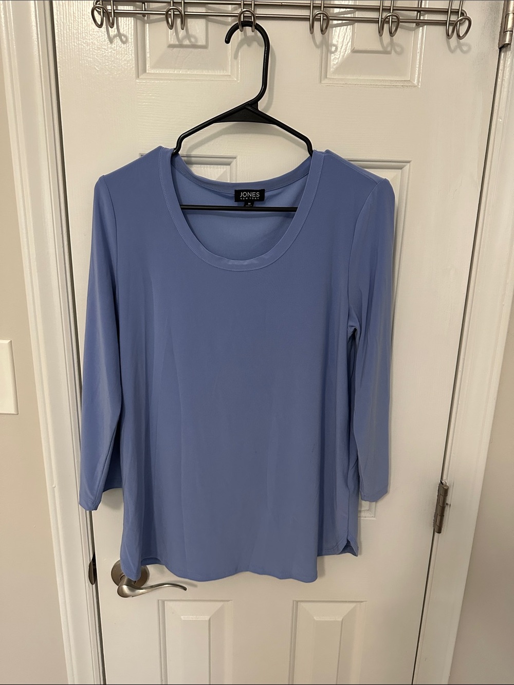 Jones New York Periwinkle Long Sleeve Scoop Neck Blouse